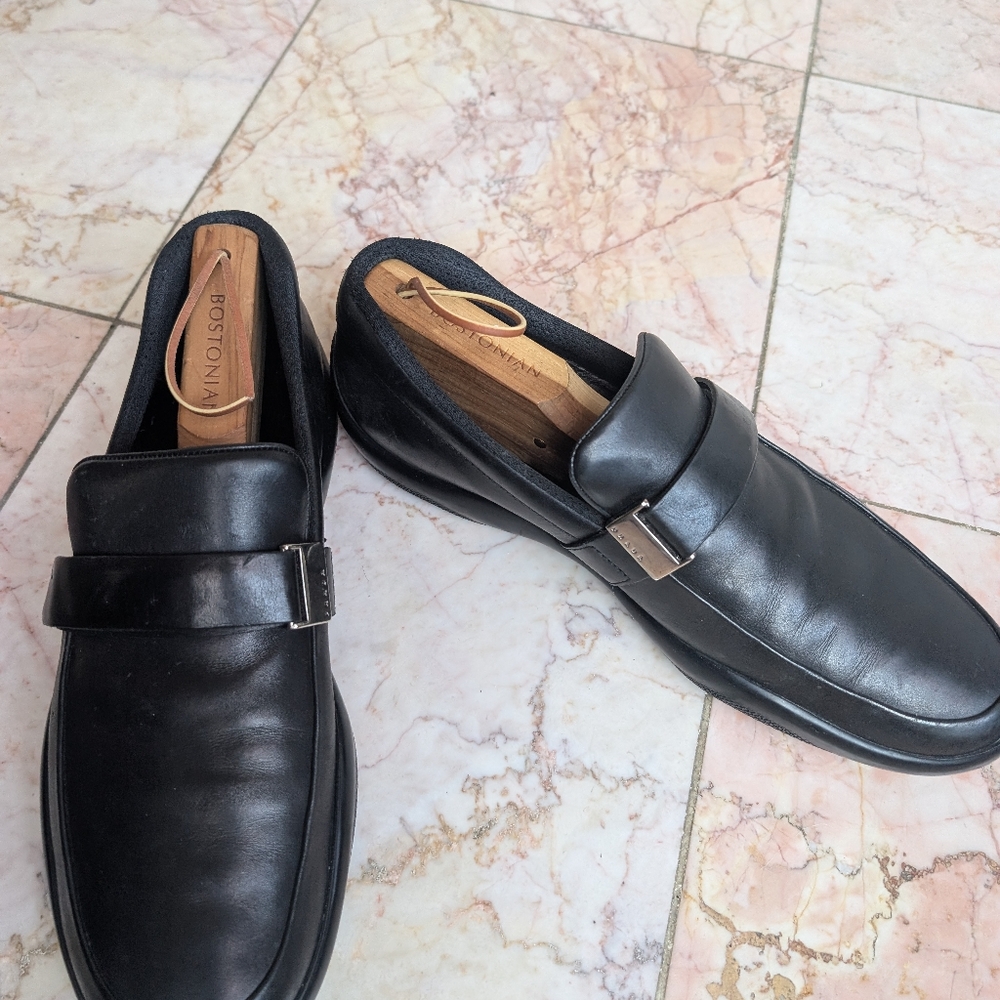 Prada Black Leather Slip-On Loafers with Moccasin Toe - Picture 3 of 11